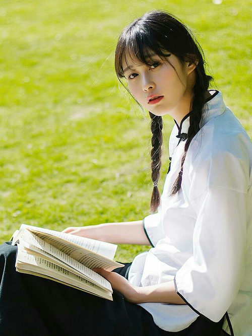 俱乐部内部人才梯队结构断层,俱乐部各部门人员配置