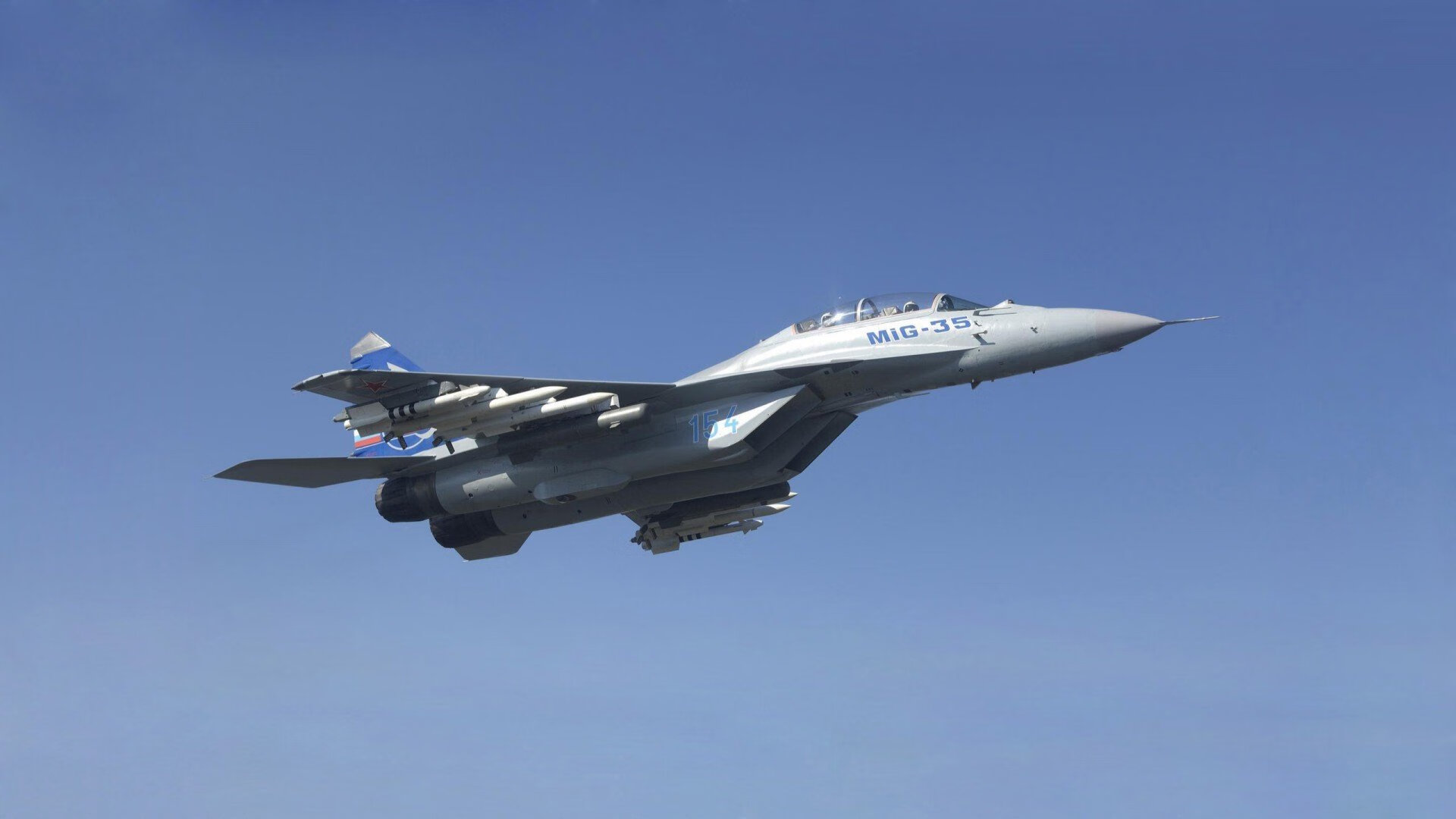 拜仁将持续探索“边中结合”进攻模式