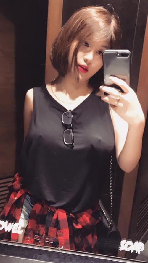 “诺克·达维德·彼得森在南非羚羊队中的关键时刻发挥”