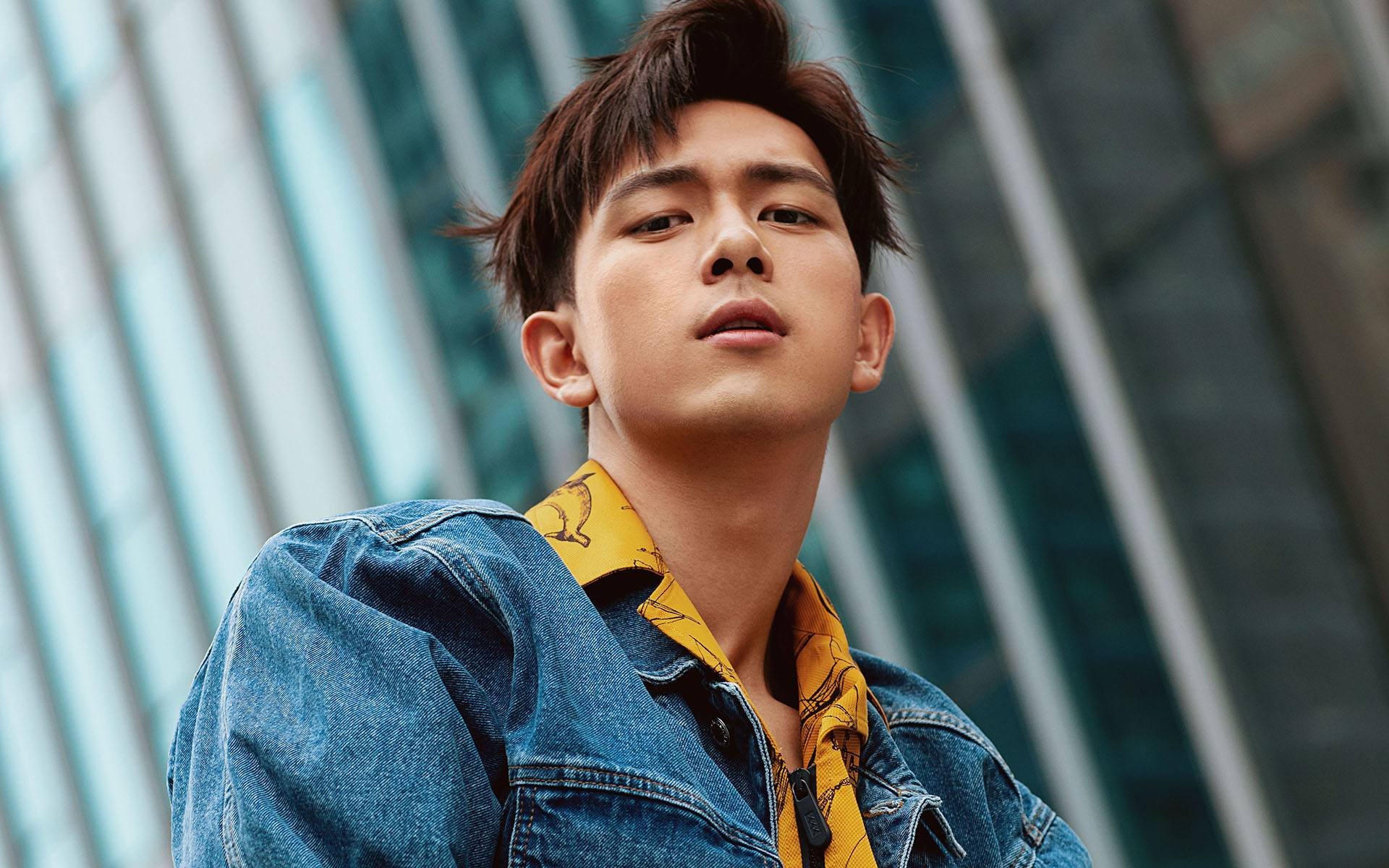 渡边一平稳步提升成绩,赛场表现亮眼,渡边庸一百科