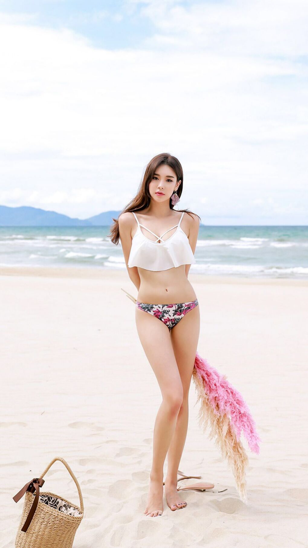 3-1赢球,勒沃库森9人逆境中绽放光芒,勒沃库森首发